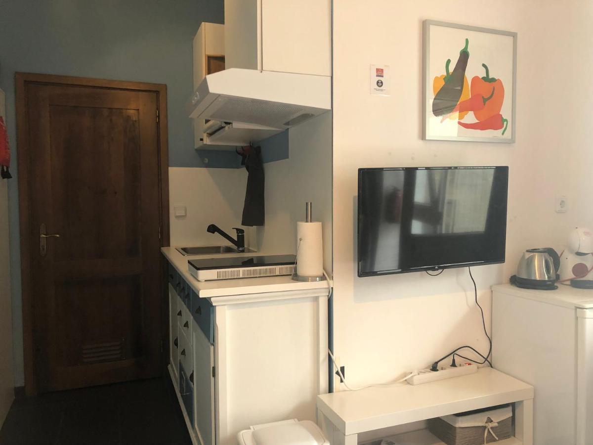 A Casa Amarela Apartment Pinheiro de Coja Bagian luar foto